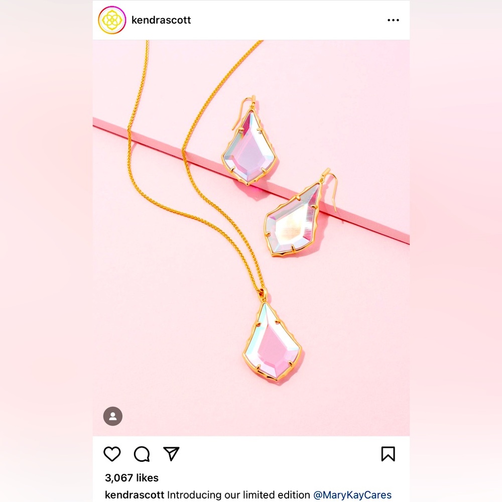 ISO Kendra Scott Alex Faceted Mary Kay